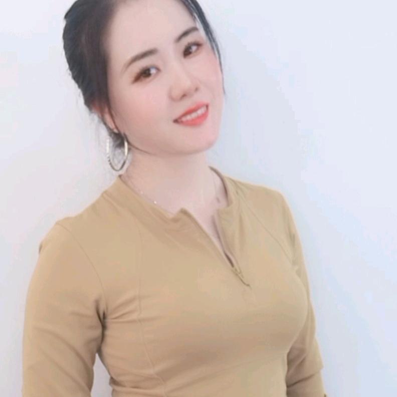 静🌻(向阳而生)