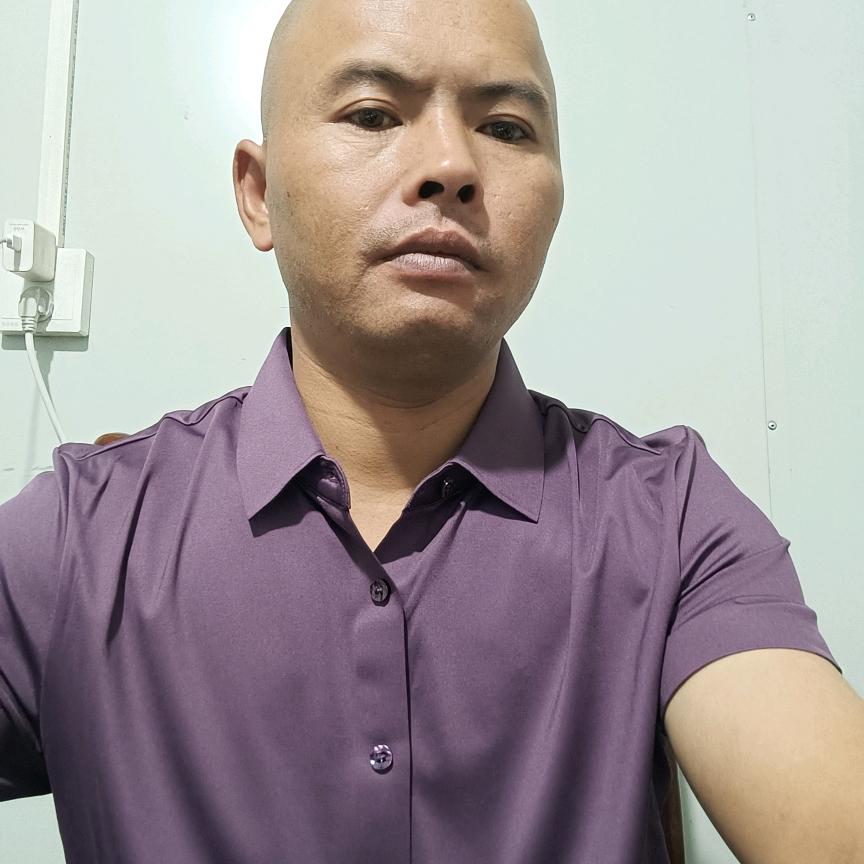 一人一车闯天下