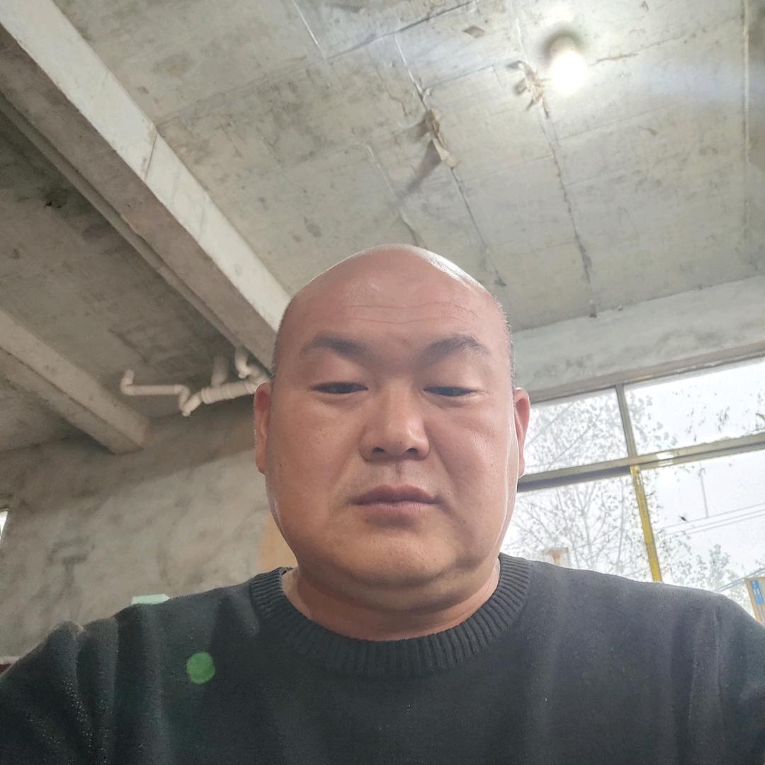 军哥建别墅