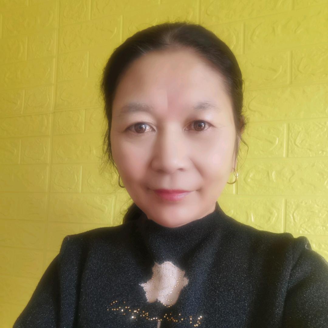 杨姐（盖氏家族副总经理）1中午12点10