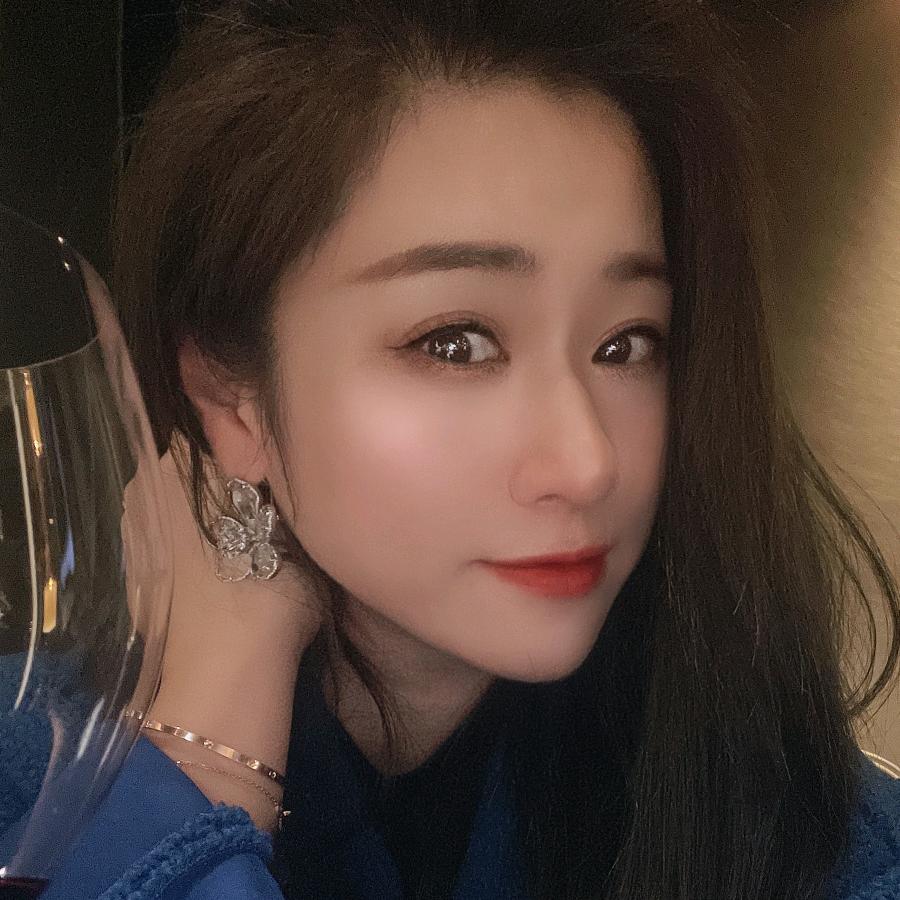 御姐轻奢服饰
