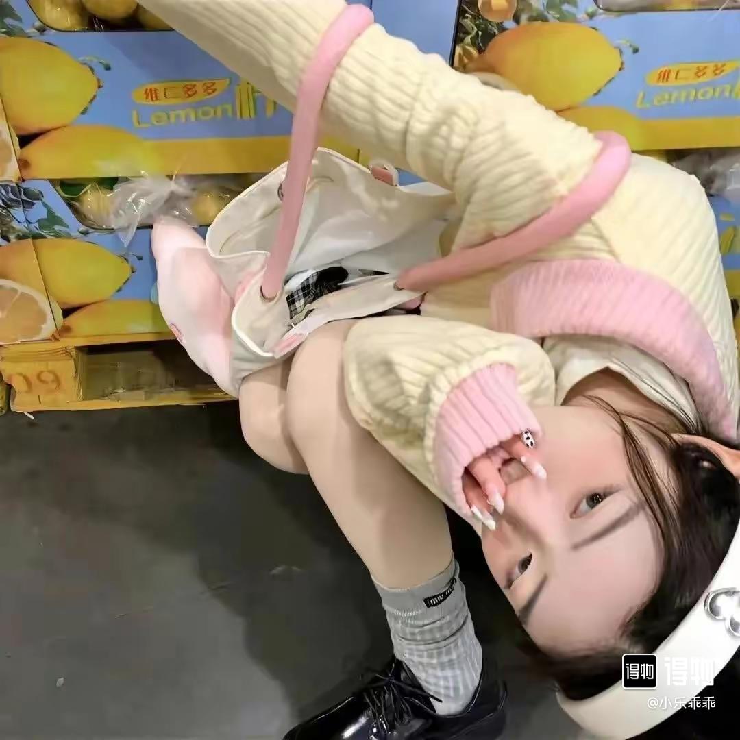 小桃荔枝