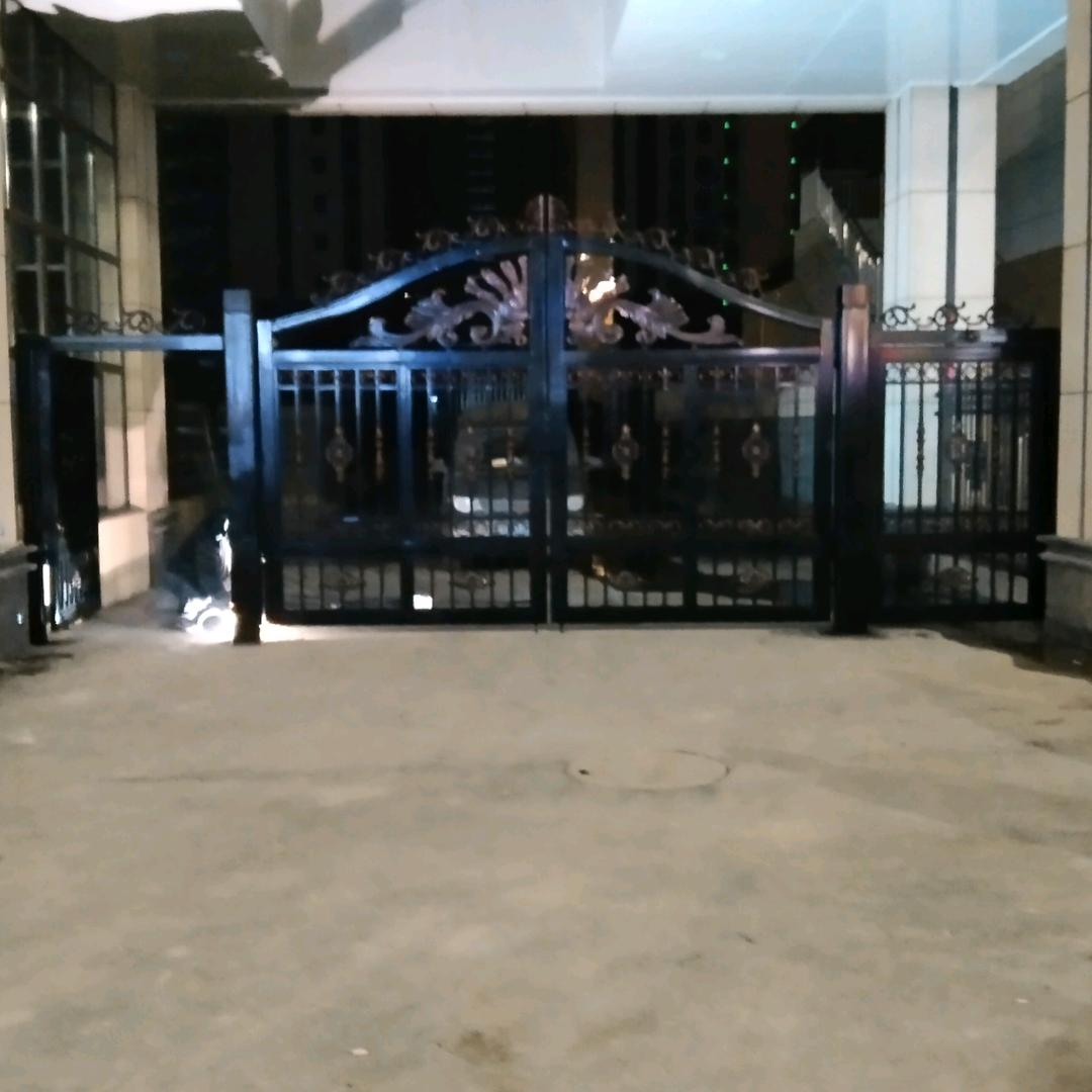 小王加工预埋件，模板