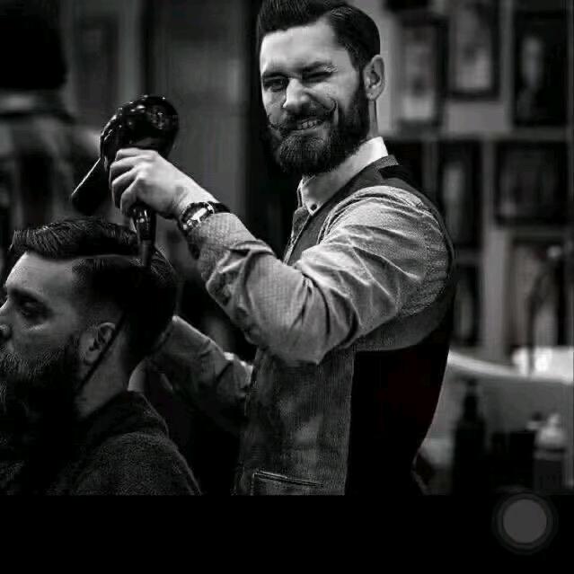 尊尼造型～王校长