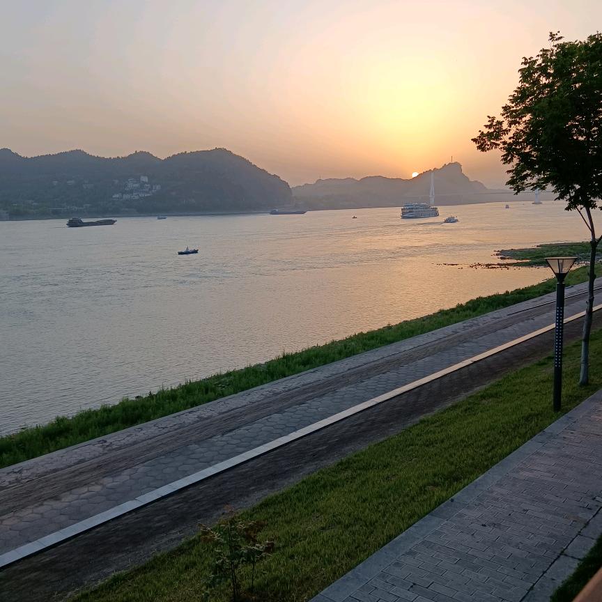 璀璨夕阳