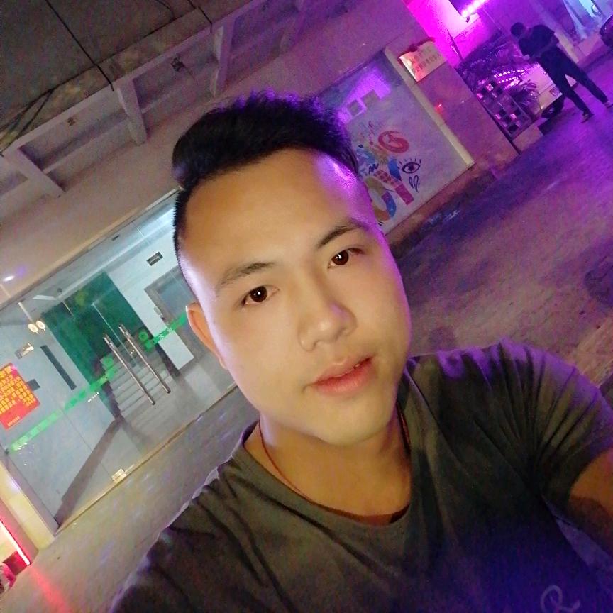 @小凌同学@🍀