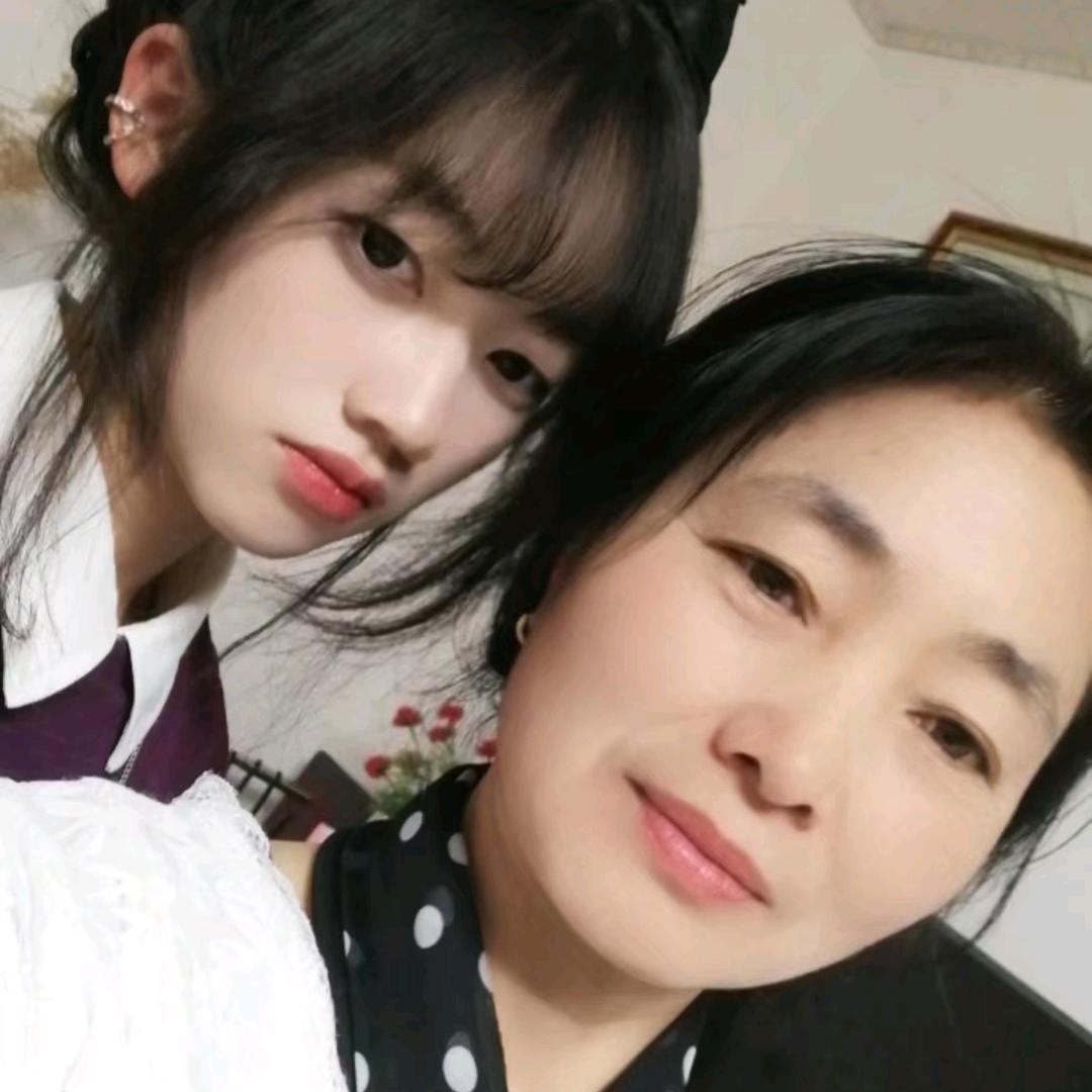 带刺的玫瑰🌹