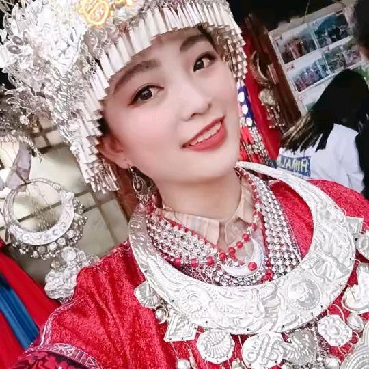 梅.子.🦋.🎙️