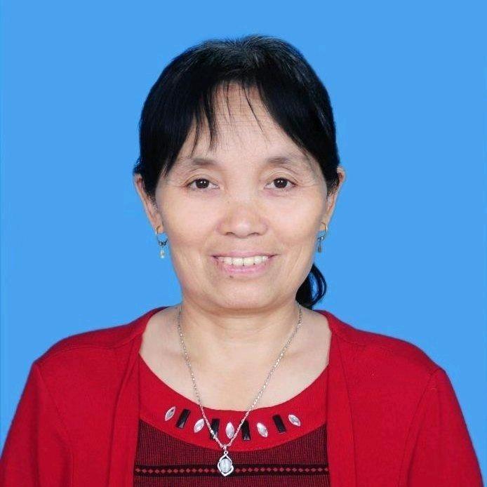 何明琼