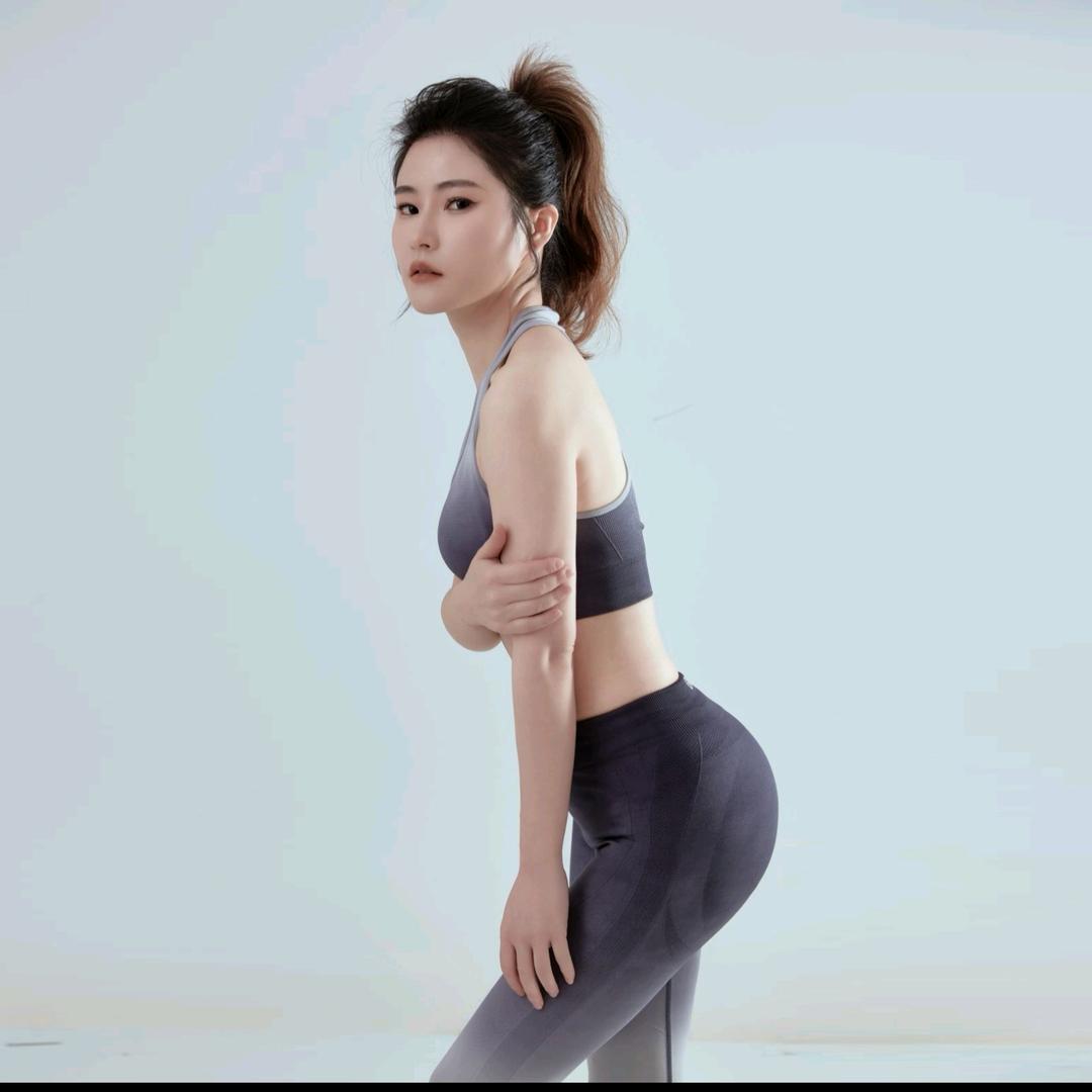 辣妈乐意普拉提