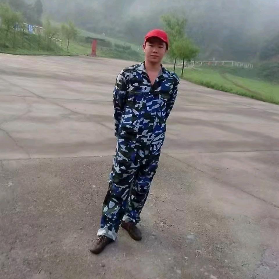 河南龙腾工程机械总经销