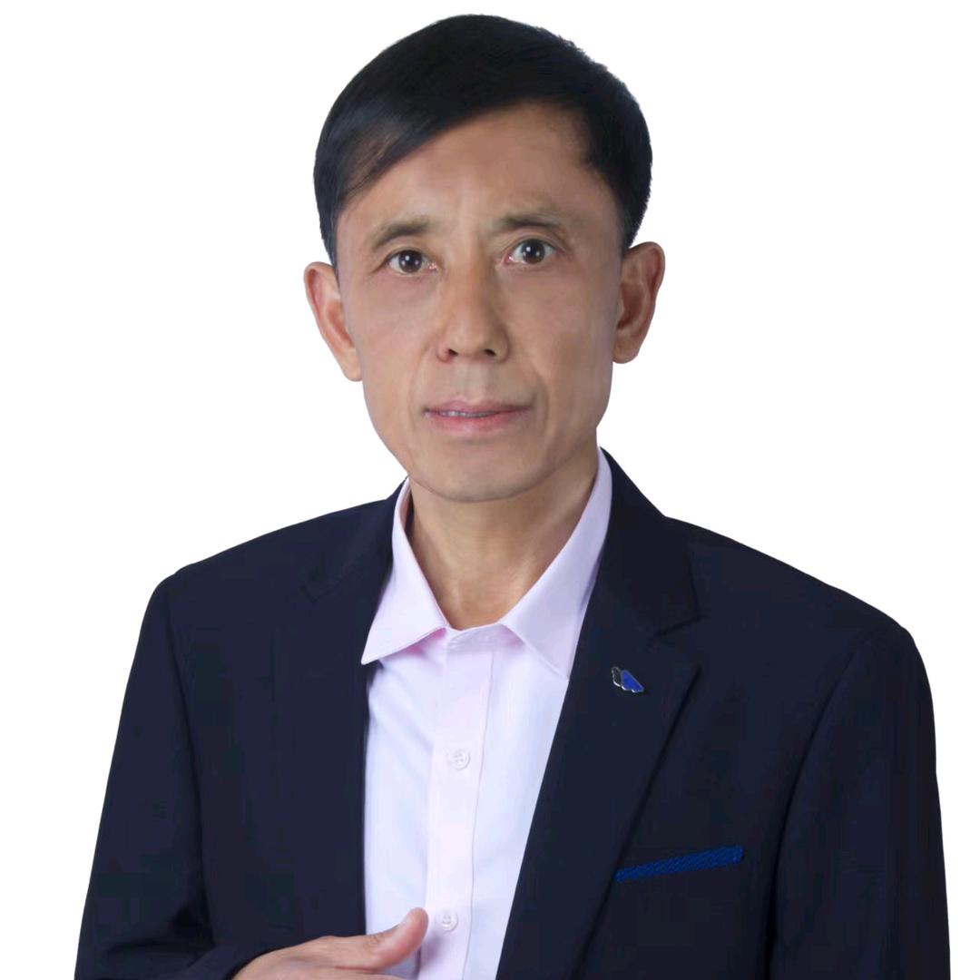 相声演员张荣富