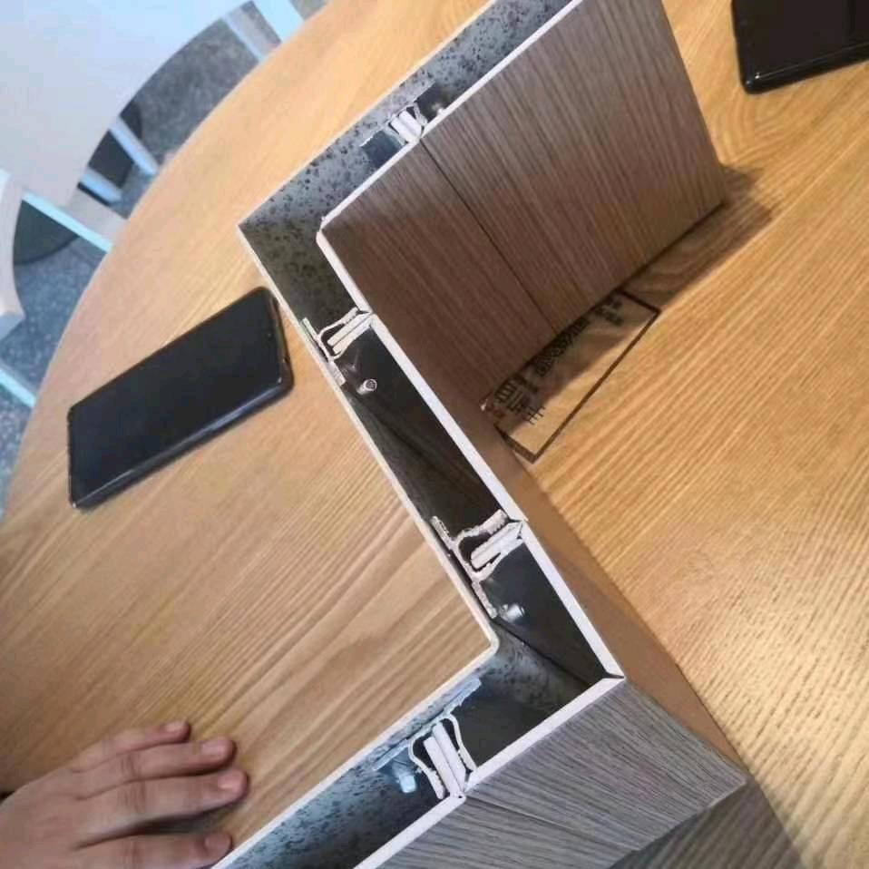 苏州浦飞尔智能顶墙