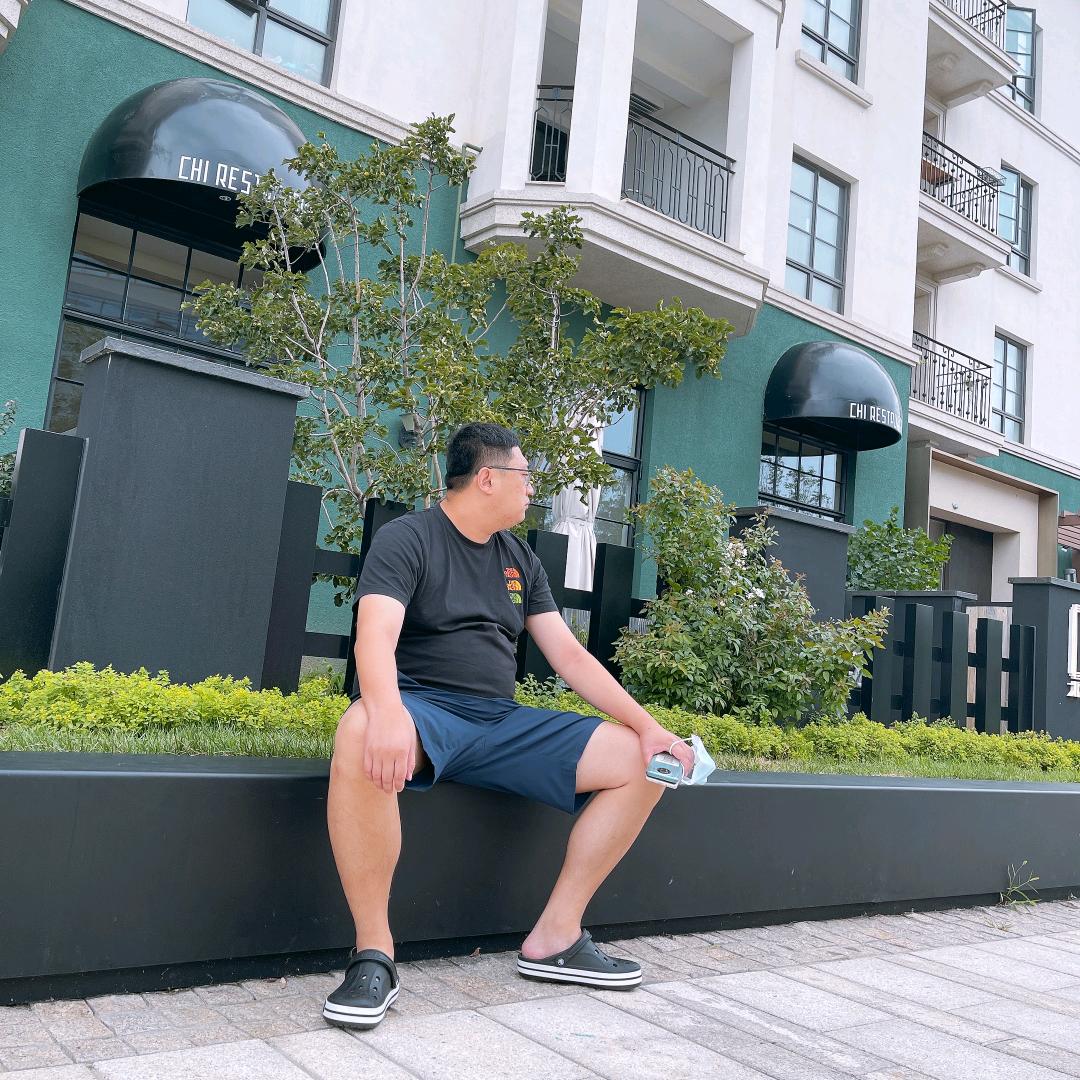 吴名小辈