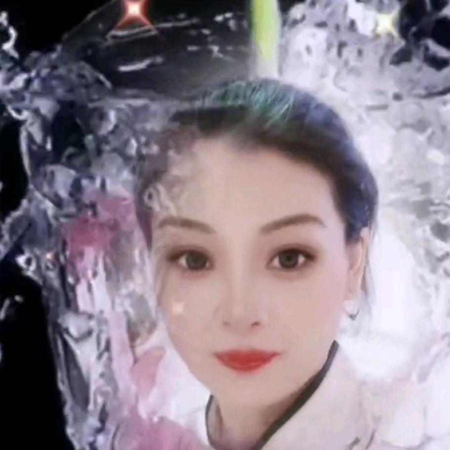 云姐（每晚8点15首播）