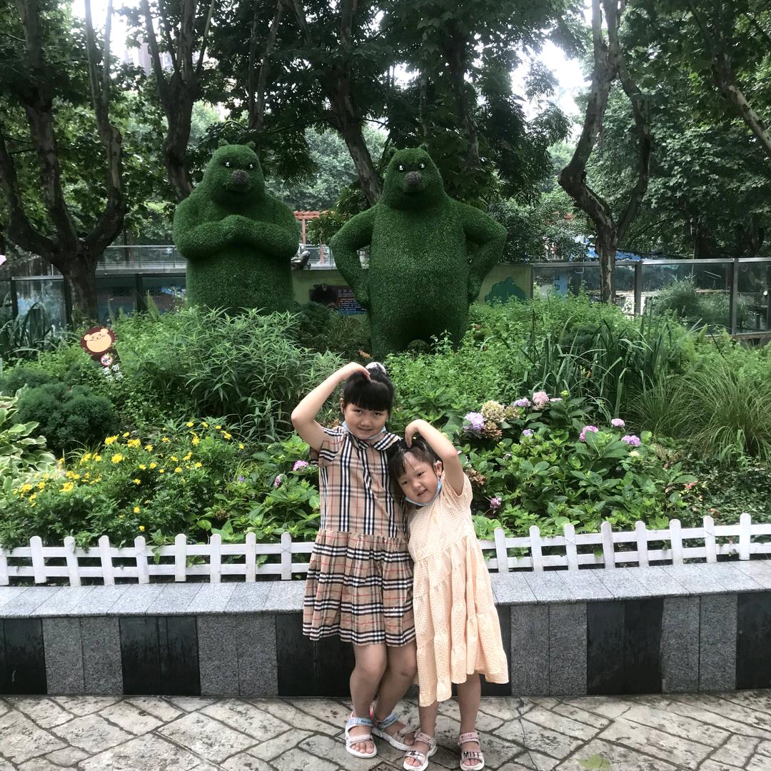 田埂上的守望者