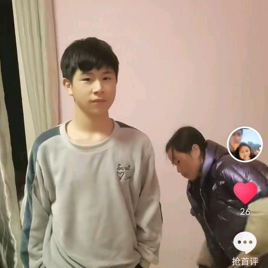 Guigul烟火里的尘埃