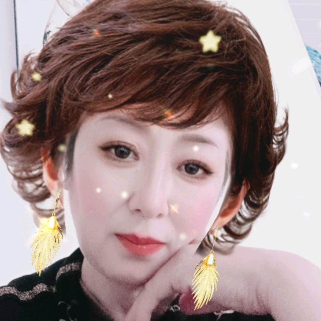 阳光明媚