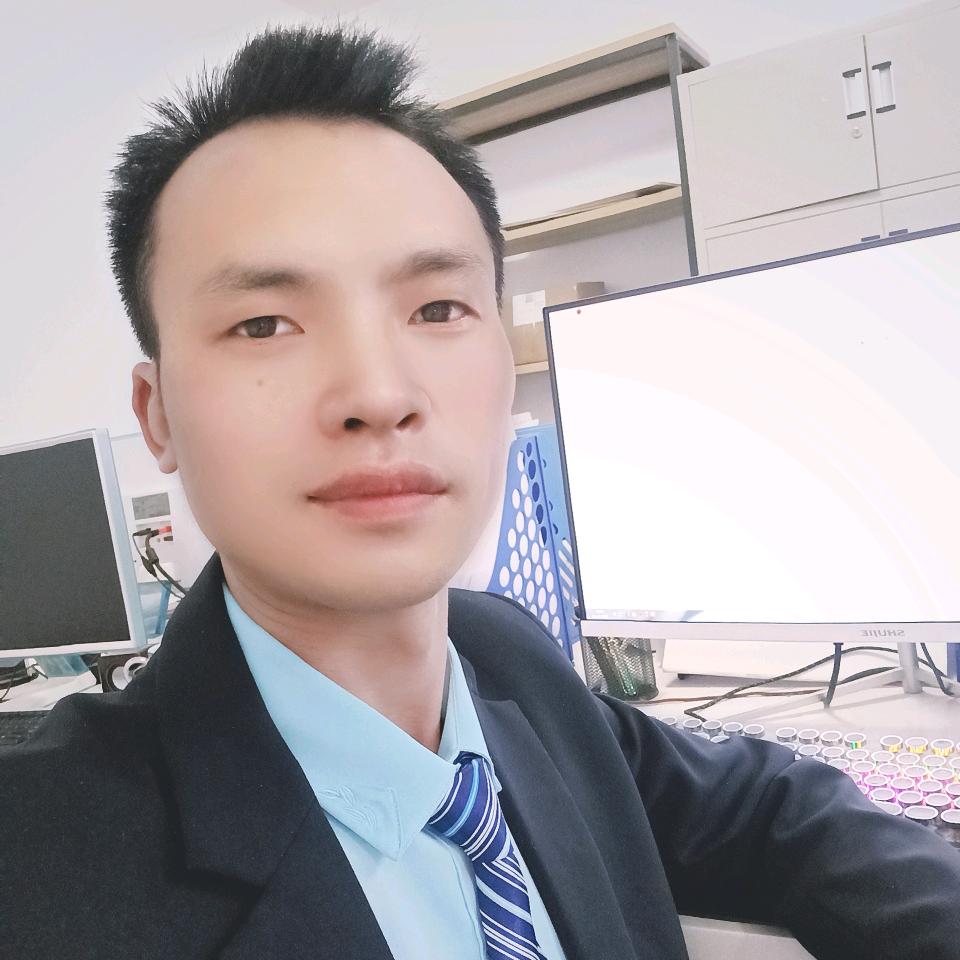 十方上品装饰智哥
