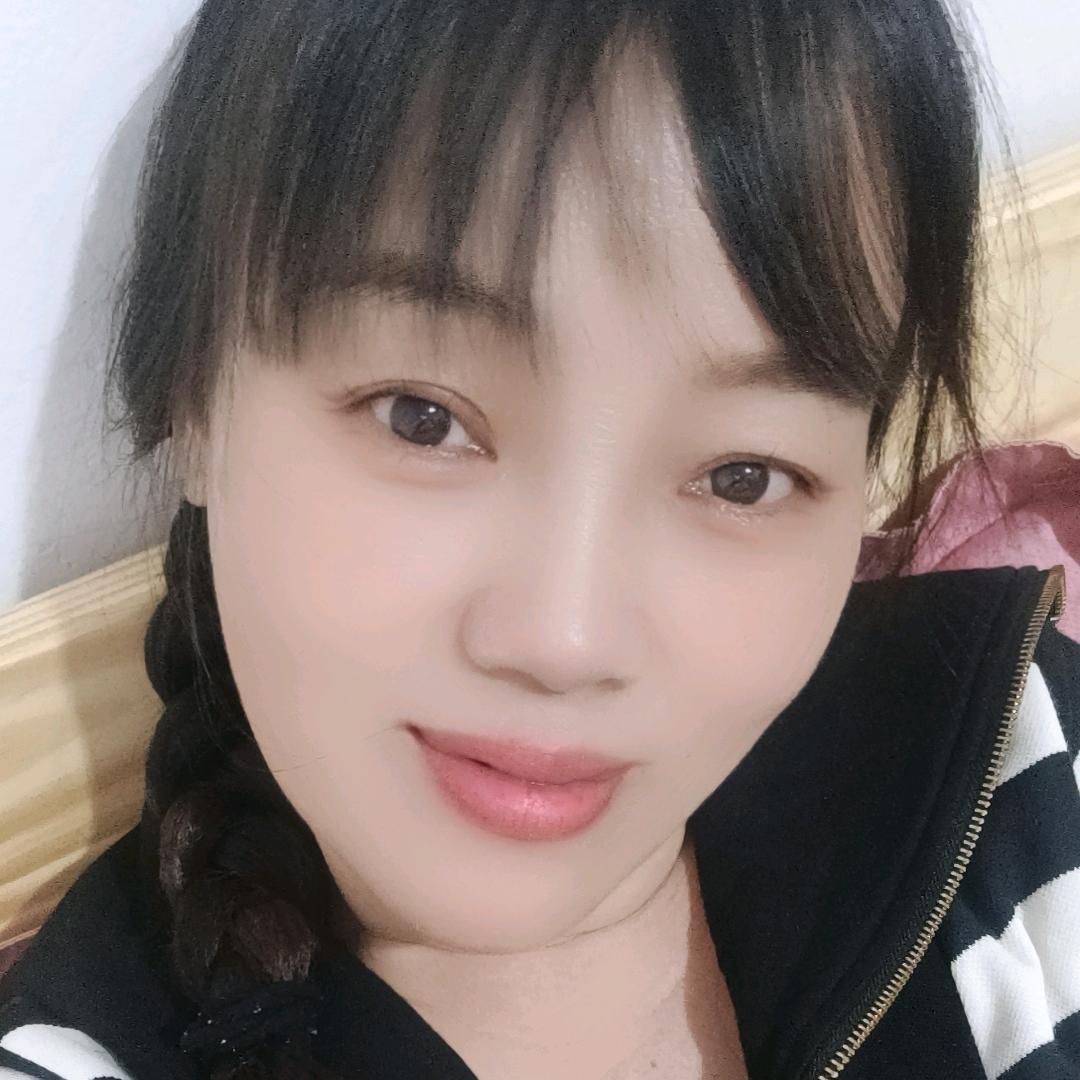 冬天的红玫瑰