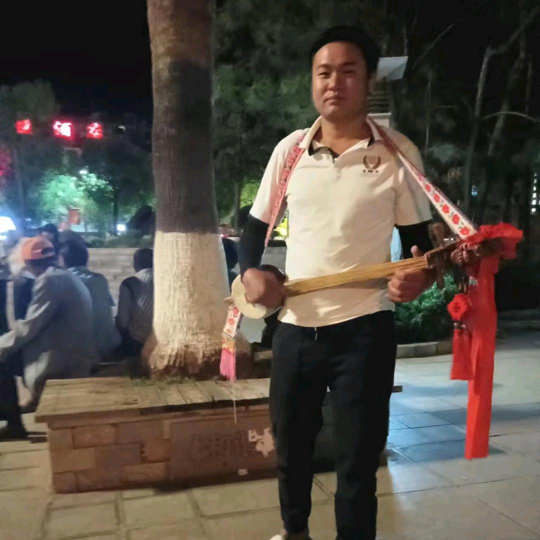 维有你让我心༺董༻