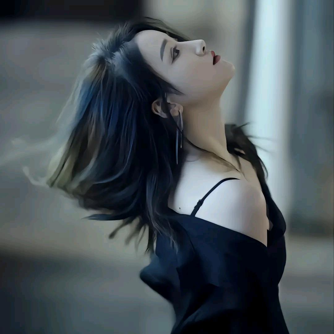 物似人非💞《莹莹》🌈💞🌈
