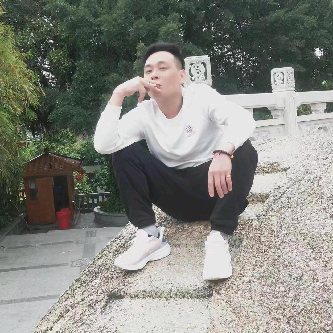 刘鸿洲（明目益智体验中心）