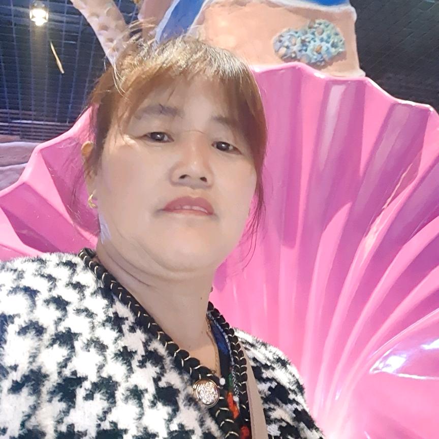 何姐