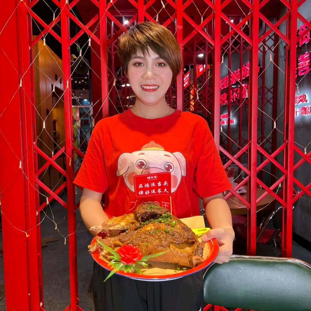 烤近烧烤  晚妹