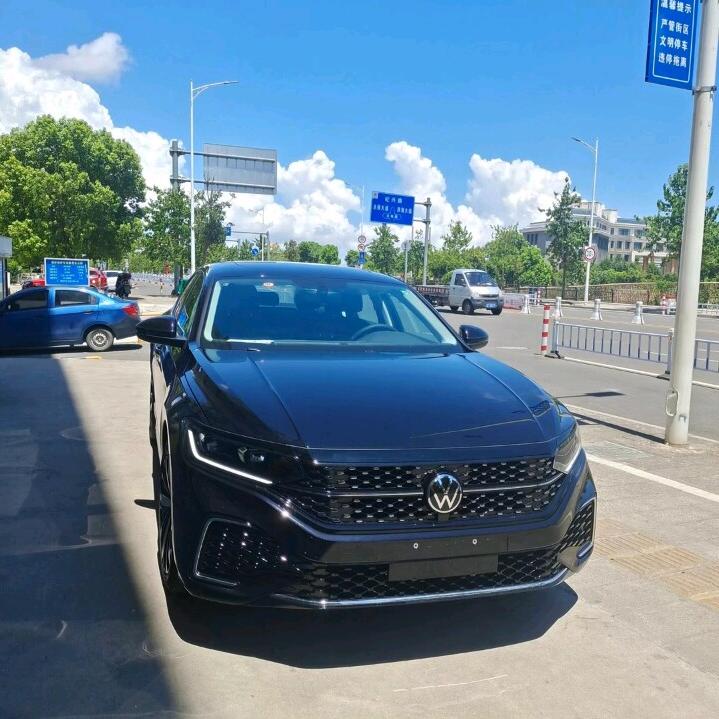 安康铖锋租车公司🚙小李5一54座