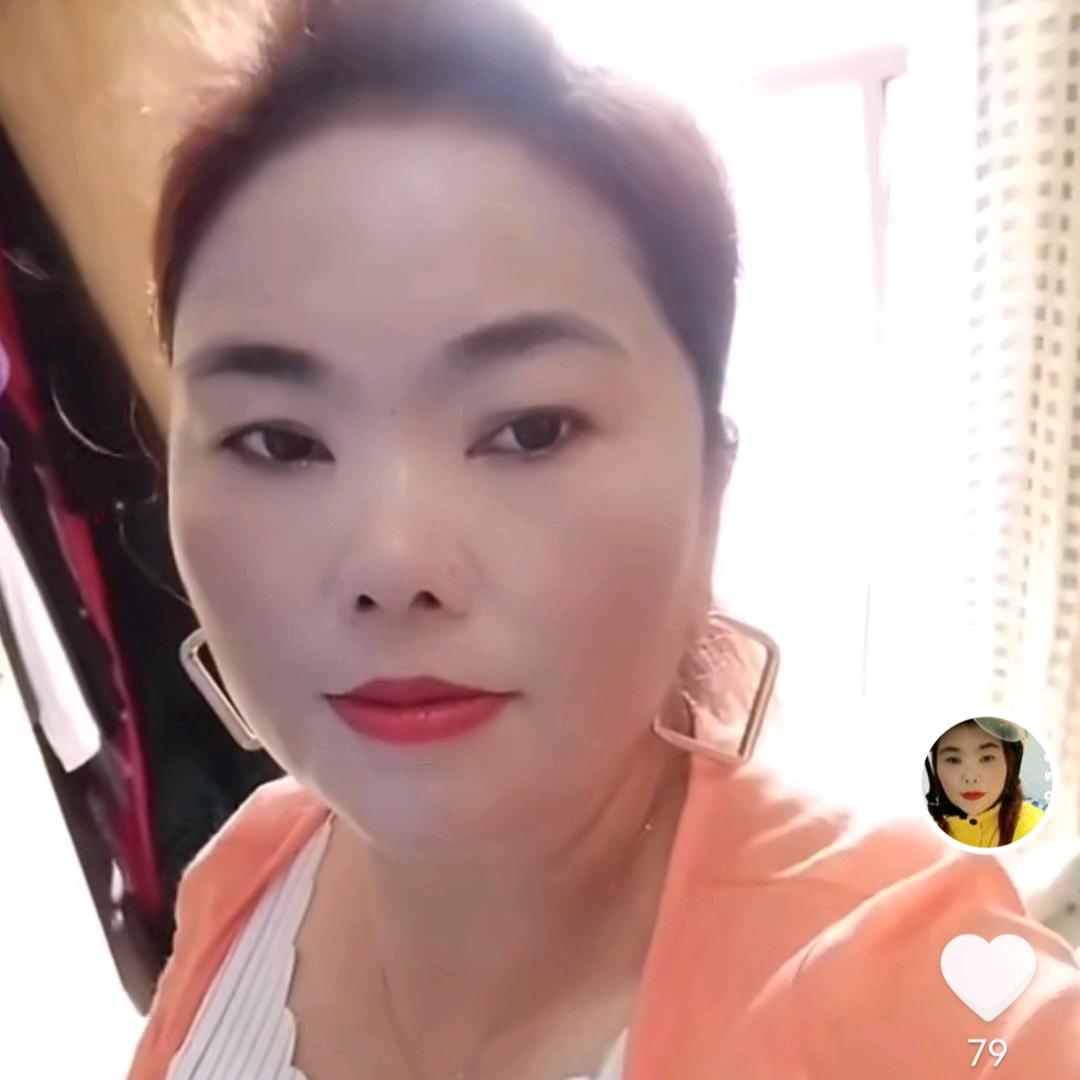 徐州一姐，炒饭，炒面，牛肉砂锅，花甲米线