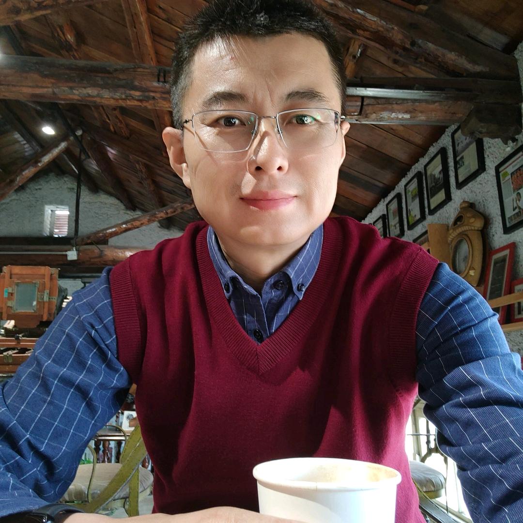 马鸿飞（物理老师）