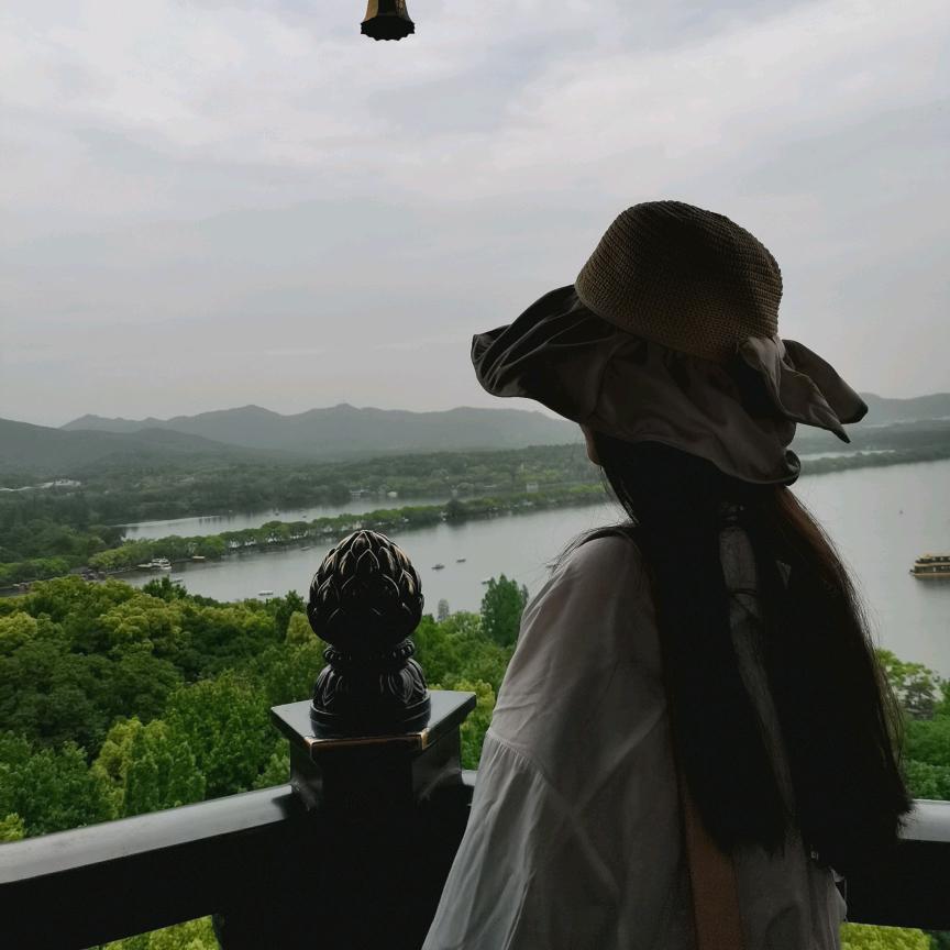 人生如初见