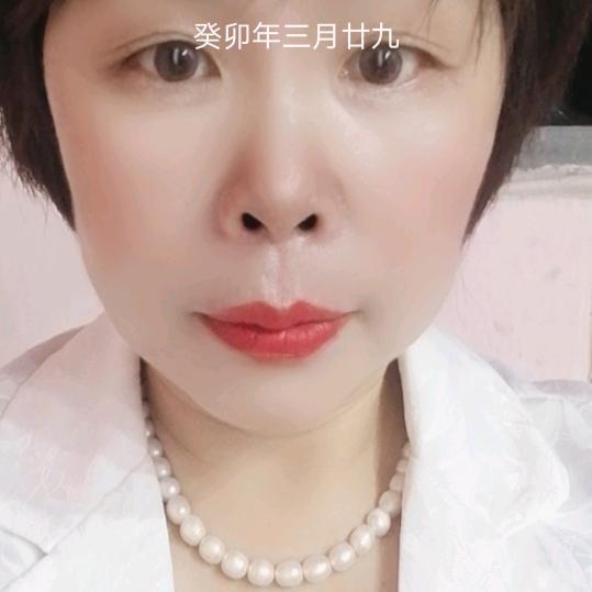 章银霞