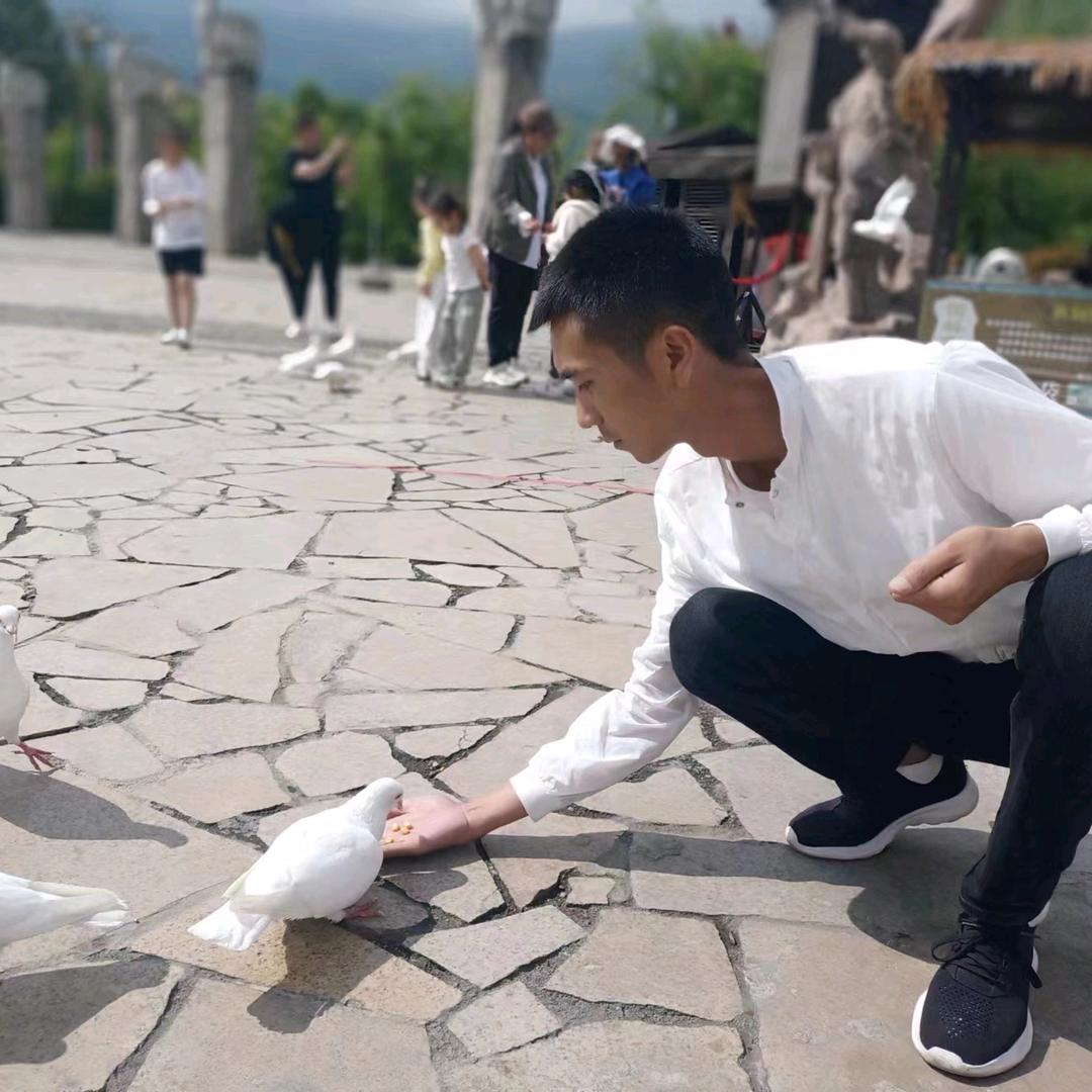 达州市金亿达汽车销售有限公司～李家旭