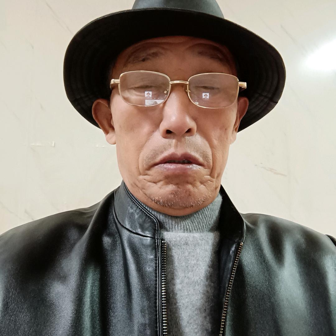 用户43995645头像