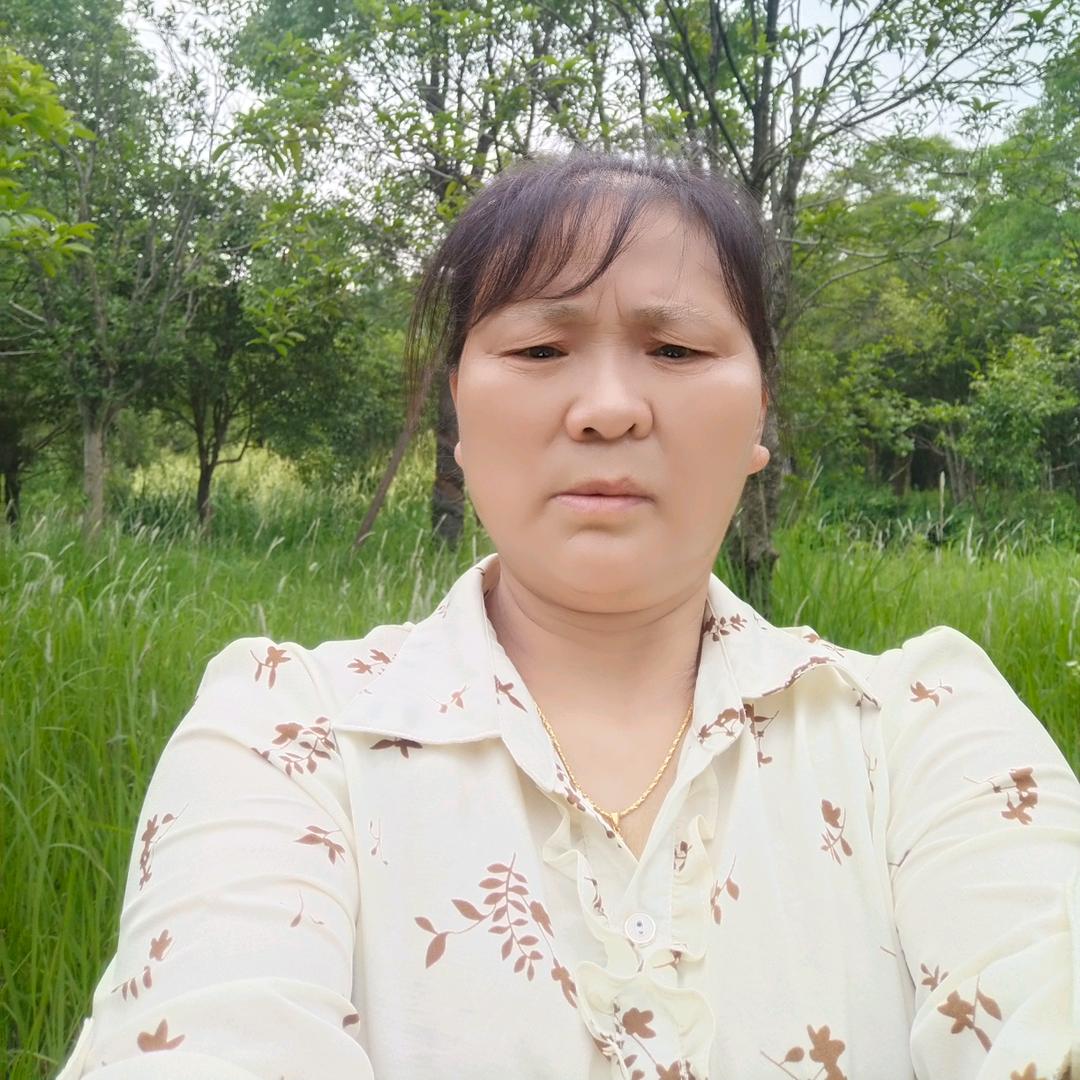 陈 姐 中午1点10分开播  大小号一起