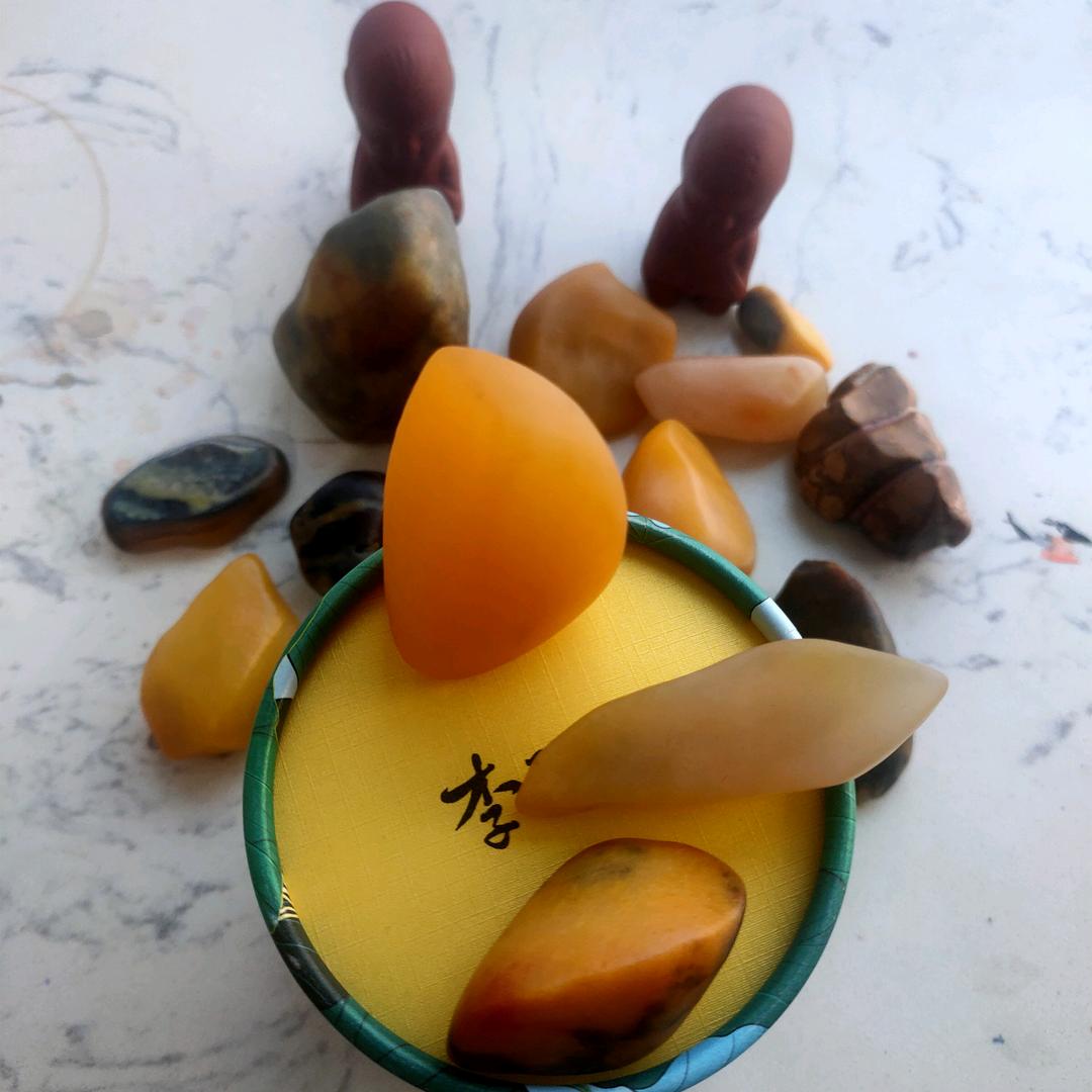 嚯嚯惑（李小惑）