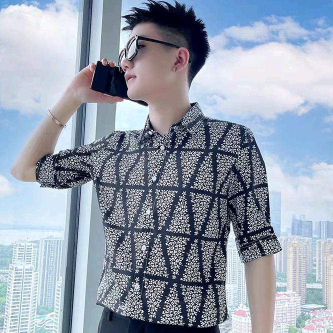 壹辰兴潮服的头像