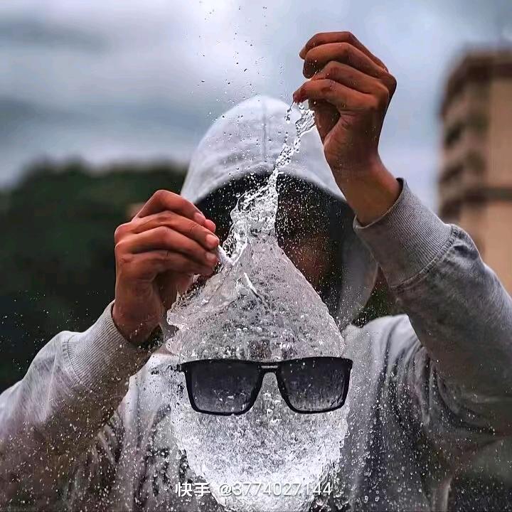 👉宝👆藏✌️男👇孩👈
