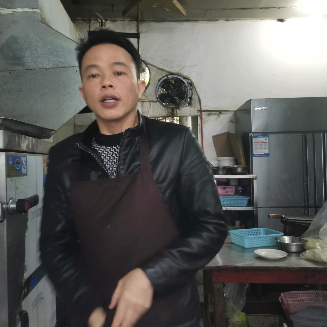 长安坐席臊子面官方号