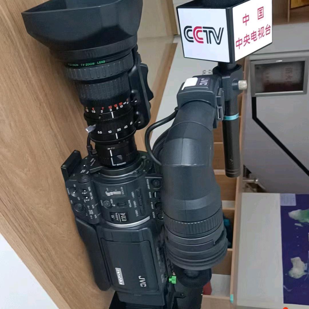 吕建高，摄影师