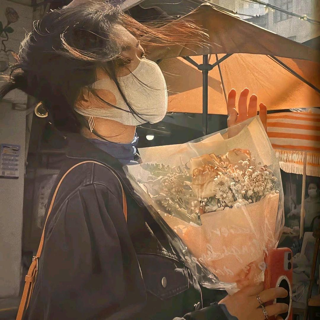 芳芳霸道二手车