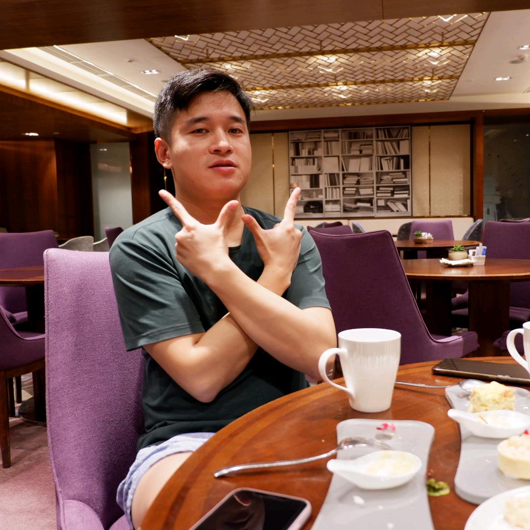 小茶同学🍽️