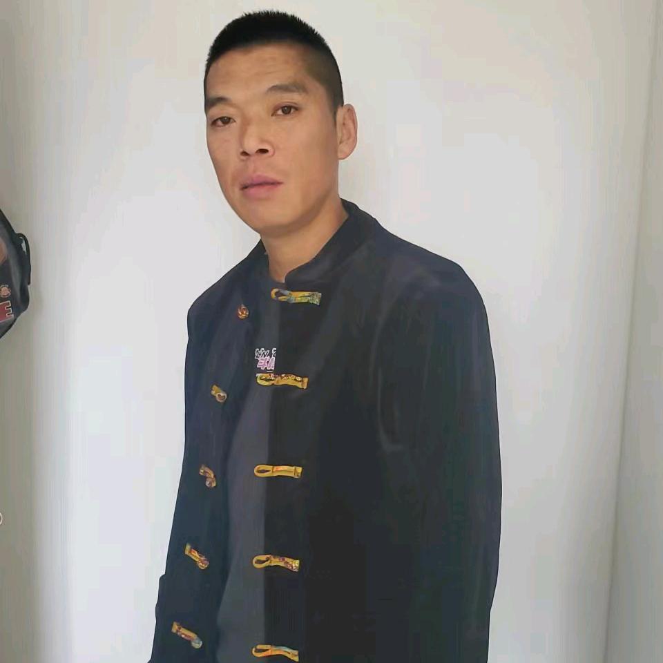 佳哥