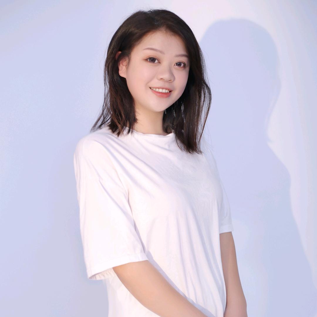 想长头发的季老师
