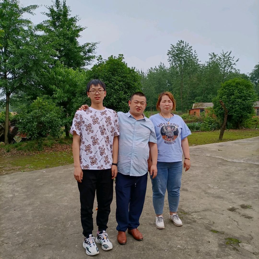 幸福一家人