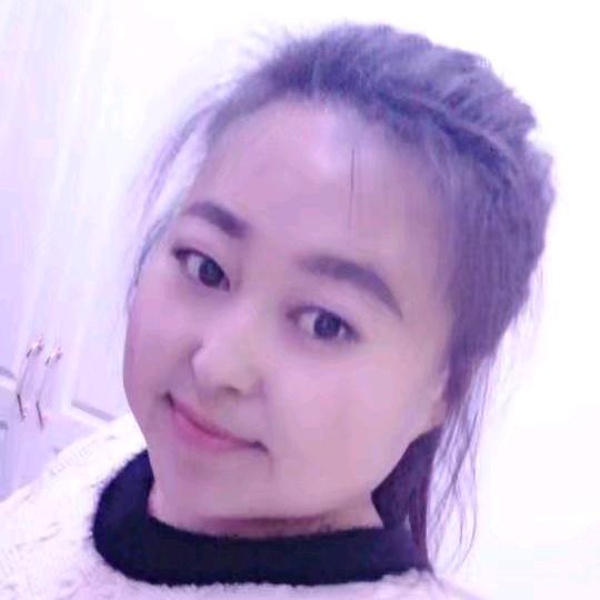 素衣清颜淡若尘