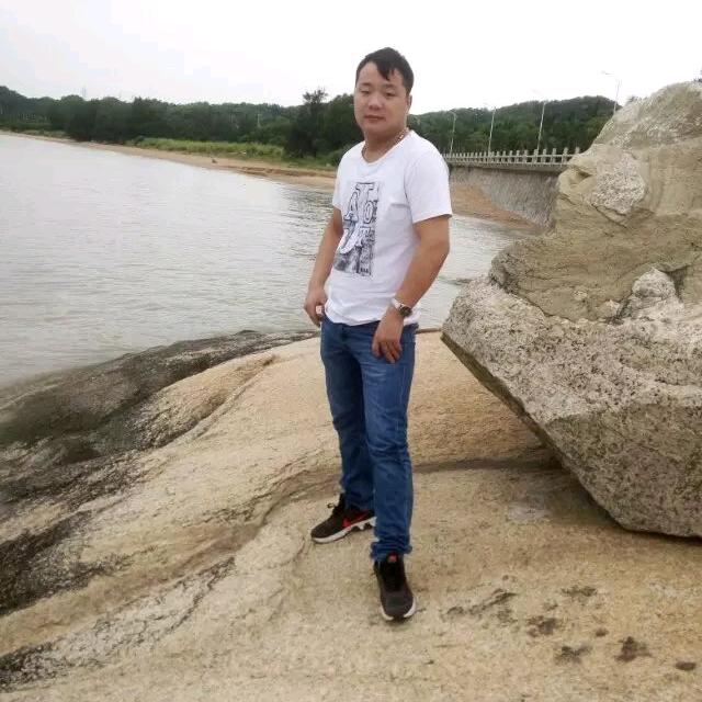 @꧁꫞꯭小蓝同学꫞꧂