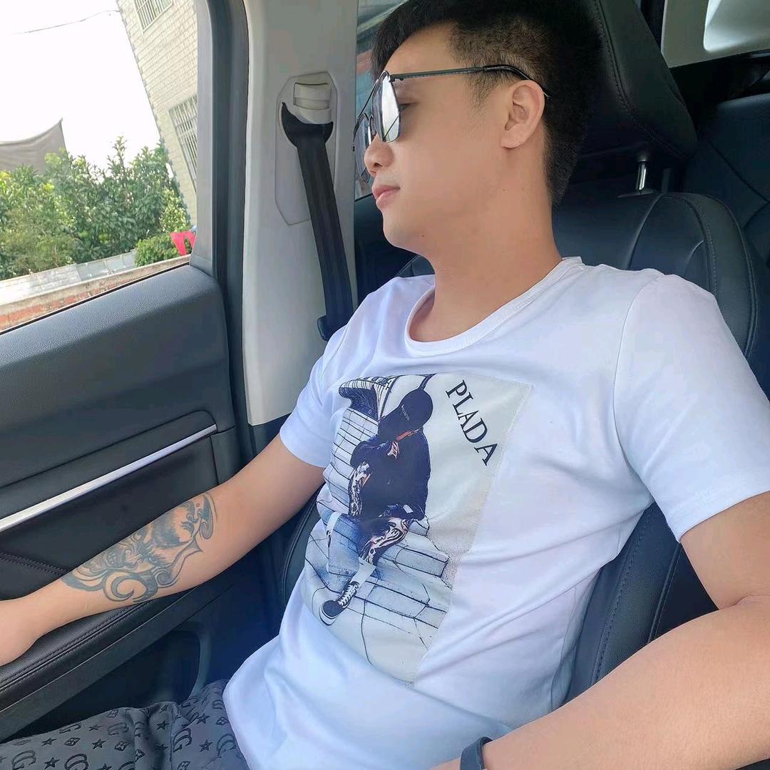 一人哥。
